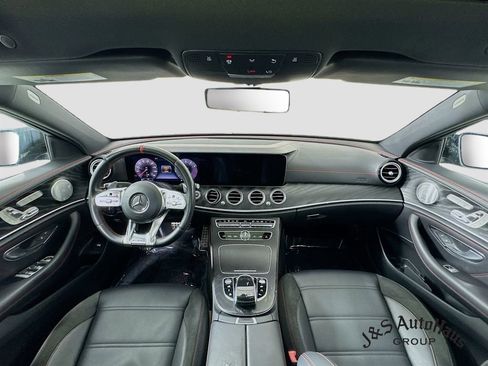 Used 2019 Mercedes-Benz E 53 AMG 4MATIC Sedan image 28