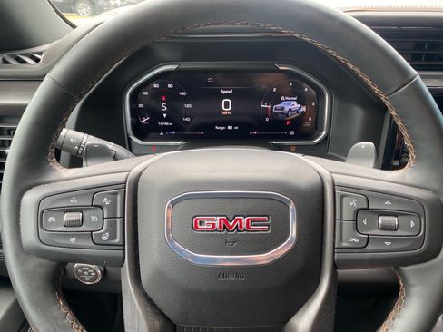 Used 2026 GMC Sierra 1500 AT4 w/ AT4 Premium Package AWD/4WD image 6