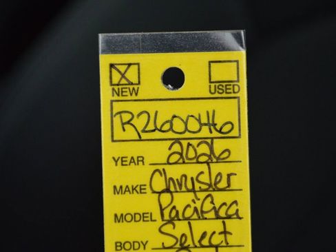 New 2026 Chrysler Pacifica Select image 35