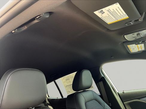 New 2026 Buick Envista Sport Touring FWD image 13