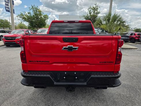 Used 2026 Chevrolet Silverado 1500 Custom Trail Boss w/ LPO, Dark Essentials Package AWD/4WD image 13