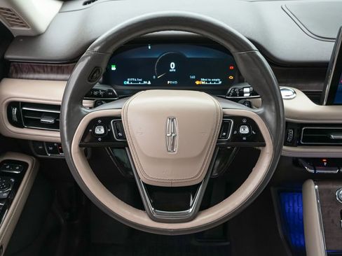 Used 2022 Lincoln Aviator Reserve w/ Equipment Group 201A AWD/4WD image 14