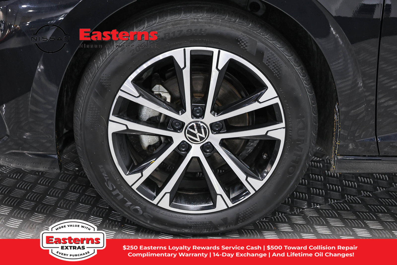 Used 2025 Volkswagen Jetta Sport FWD image 30