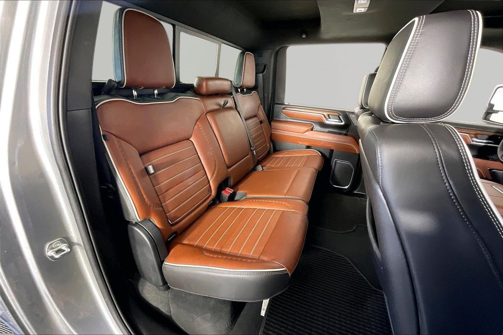 Certified 2025 GMC Sierra 2500 Denali Ultimate AWD/4WD image 23