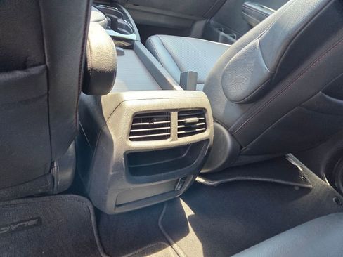 Used 2018 Honda Ridgeline Black Edition image 8