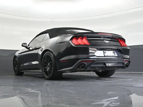 Used 2020 Ford Mustang Premium RWD image 20