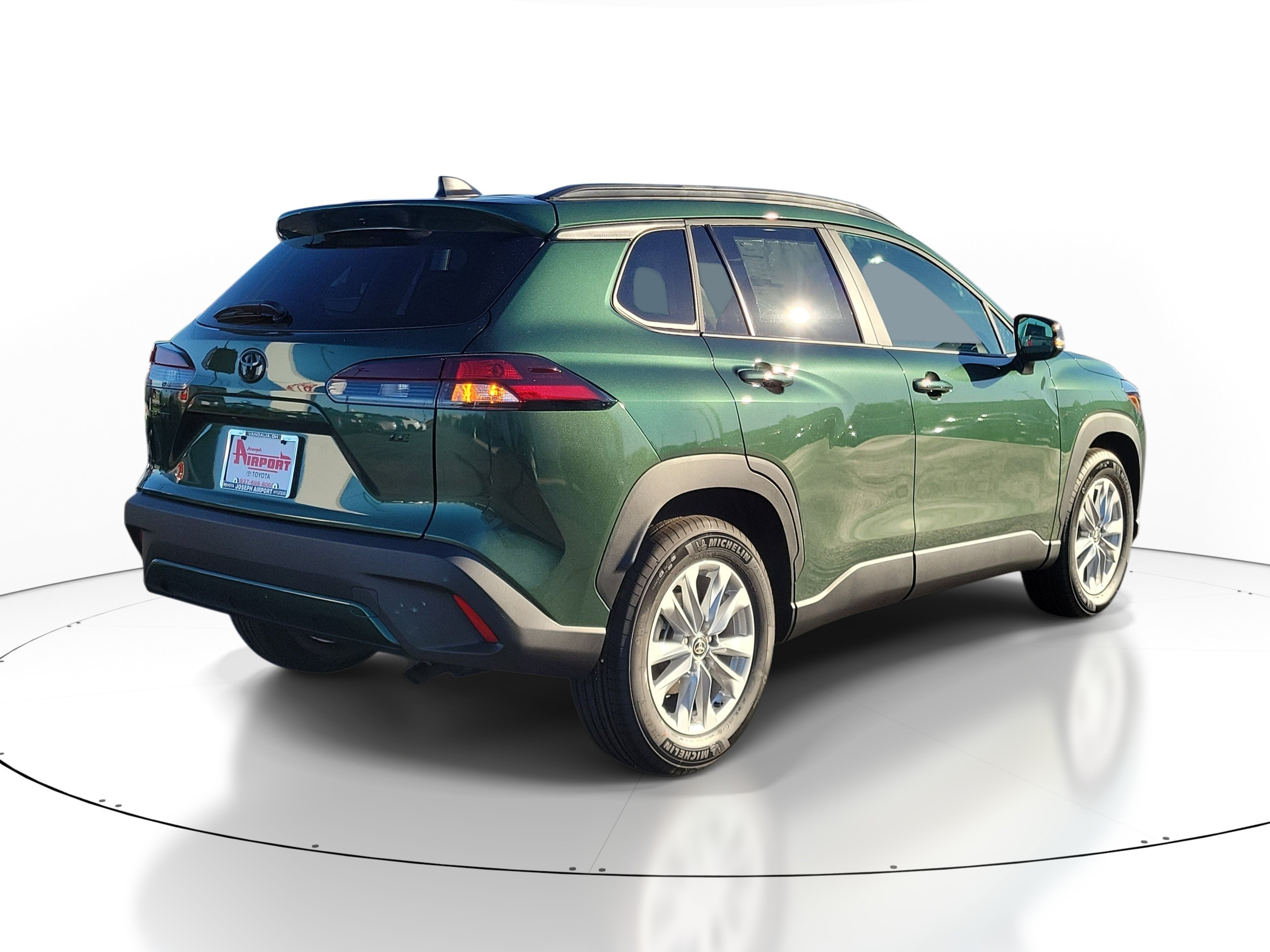 New 2026 Toyota Corolla Cross LE FWD image 4