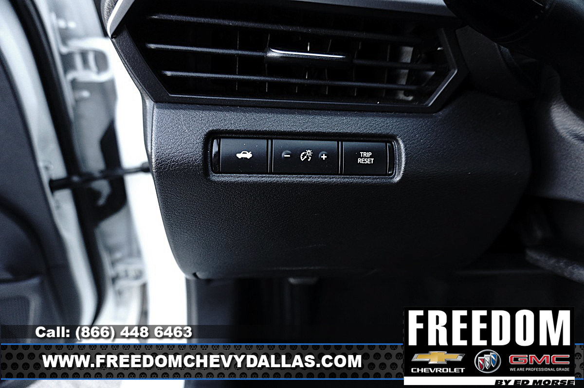 Used 2025 Nissan Altima 2.5 SV FWD image 22
