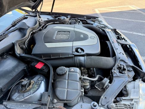 Used 2008 Mercedes-Benz CLK 350 Cabriolet image 73