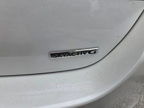 Used 2020 MAZDA MAZDA3 Sedan w/ Select Package FWD image 10