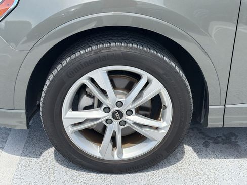Certified 2024 Audi Q3 2.0T Premium AWD/4WD image 12
