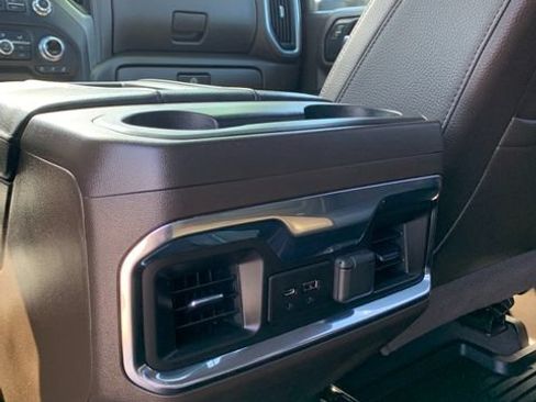 Used 2022 GMC Sierra 2500 Denali AWD/4WD image 21