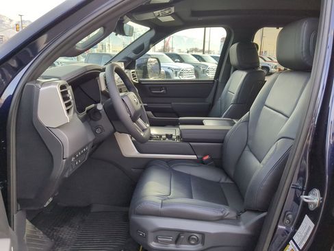 New 2026 Toyota Tundra Platinum w/ TRD Off-Road Package AWD/4WD image 17