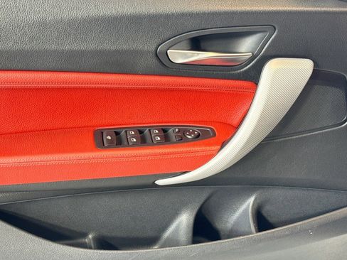 Used 2016 BMW M235i Convertible image 17