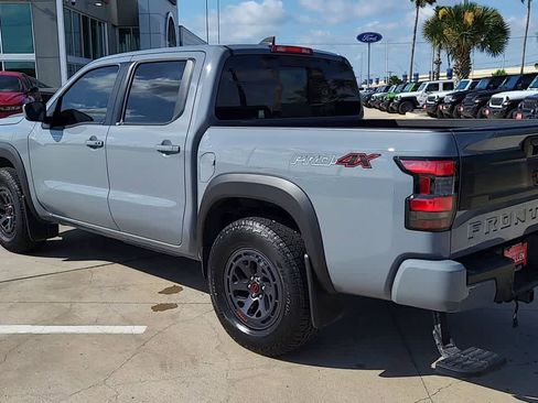 Used 2025 Nissan Frontier PRO-4X AWD/4WD image 6