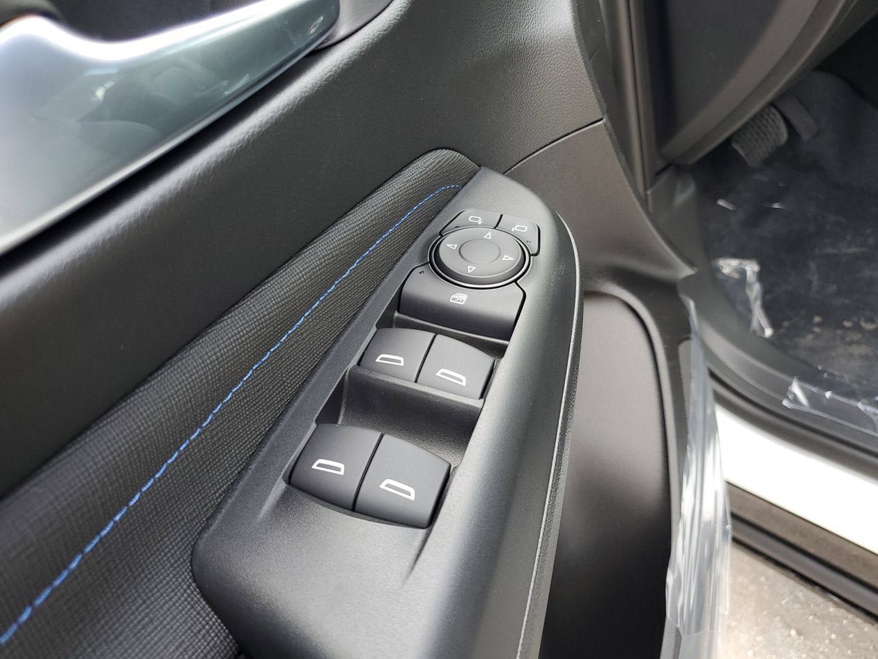 New 2026 Buick Envista Sport Touring w/ Convenience I Package FWD image 17