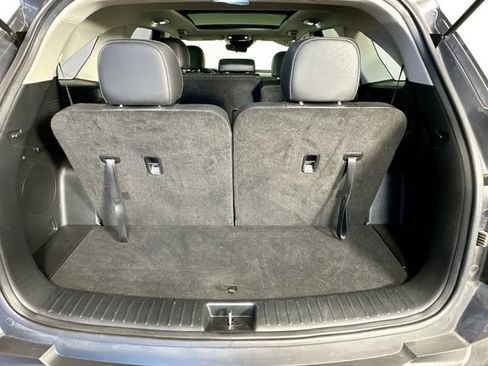 Used 2023 Kia Sorento S w/ Panoramic Sunroof Package AWD/4WD image 34