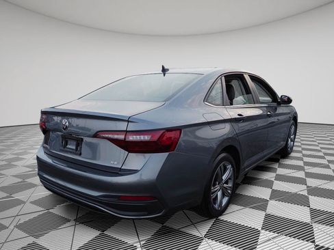 Used 2022 Volkswagen Jetta SE FWD image 7
