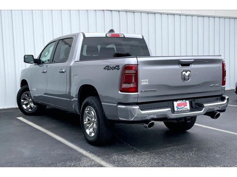 Used 2024 RAM 1500 Laramie AWD/4WD image 10
