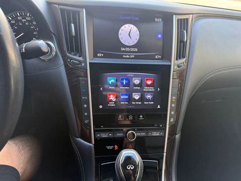 Used 2018 INFINITI Q50 Luxe w/ Cargo Package (L95) RWD image 17