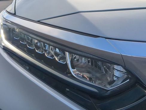 Used 2020 Honda Accord LX image 9