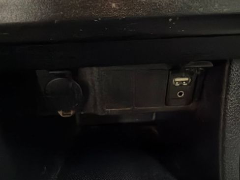 Used 2014 Toyota Corolla LE FWD image 20