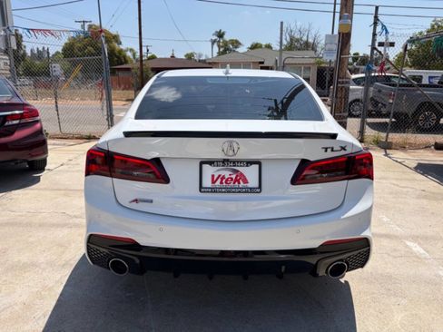 Used 2020 Acura TLX w/ A-SPEC Pkg FWD image 4
