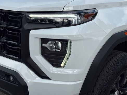 Used 2023 GMC Canyon Elevation w/ Convenience Package image 14