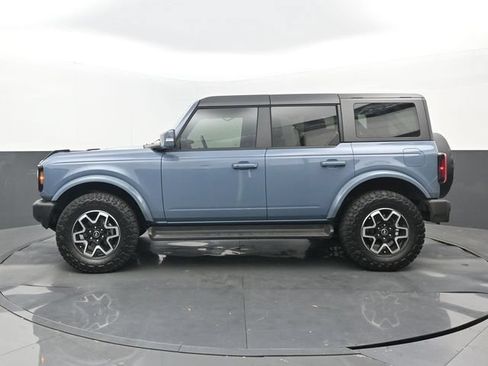 Used 2025 Ford Bronco Outer Banks AWD/4WD image 7