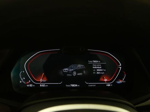 Used 2021 BMW X7 xDrive40i w/ M Sport Package image 22