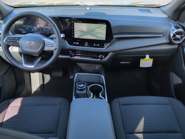 New 2027 Chevrolet Equinox LT w/ Midnight Edition FWD image 16