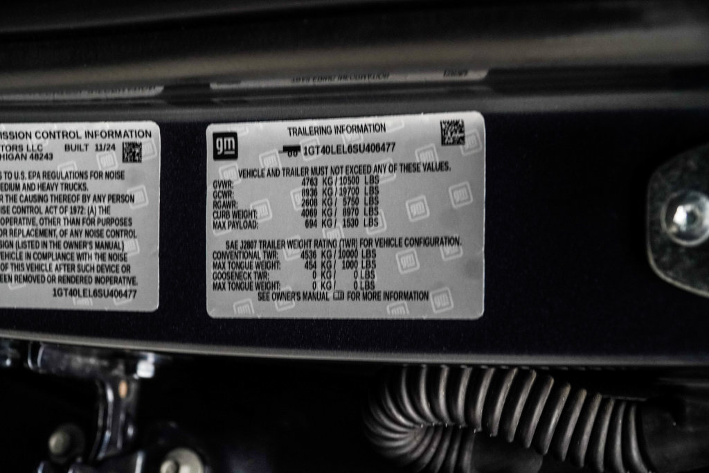 Used 2025 GMC Sierra EV Denali AWD/4WD image 52