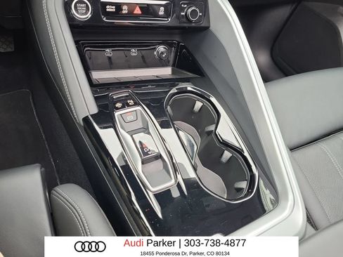 Used 2025 Audi Q5 Premium Plus w/ Premium Plus AWD/4WD image 19