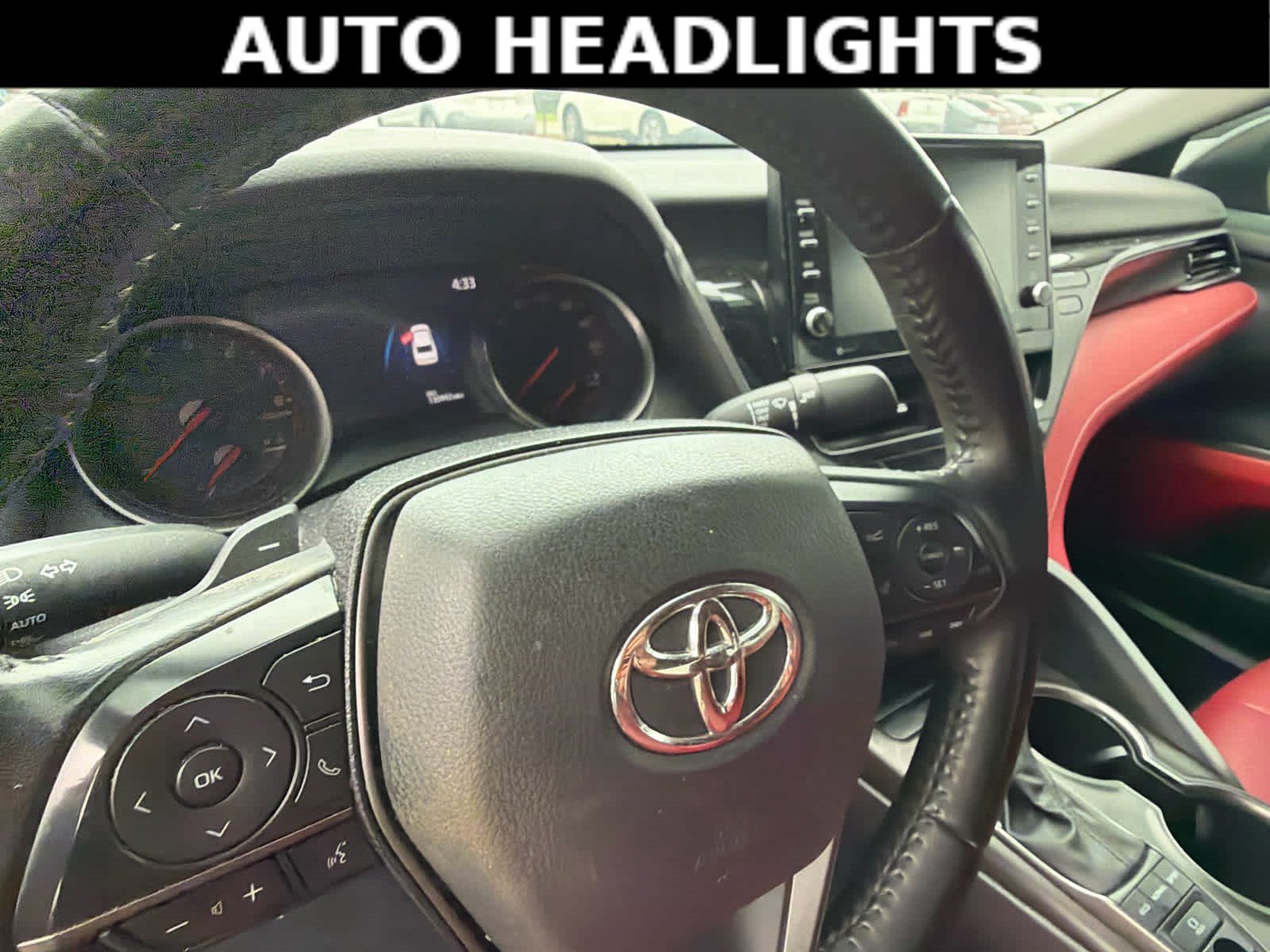 Used 2021 Toyota Camry XSE FWD image 8