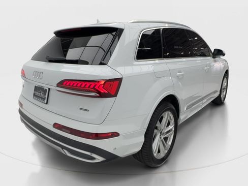 Used 2023 Audi Q7 2.0T Premium Plus w/ Premium Plus Package AWD/4WD image 7