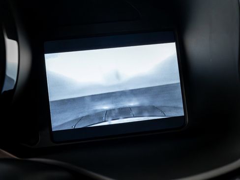 Used 2015 Ferrari F12 Berlinetta image 48