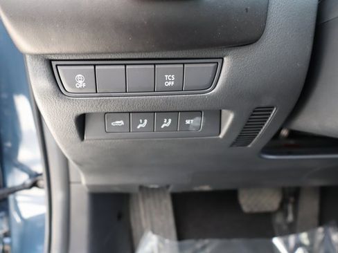 Used 2025 MAZDA CX-50 AWD 2.5 S w/ Premium Plus Pkg image 12