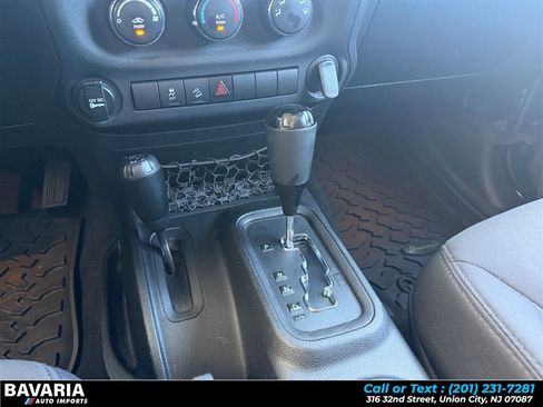 Used 2014 Jeep Wrangler Sport AWD/4WD image 18