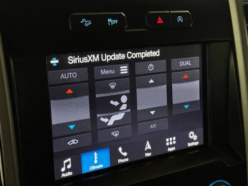 Used 2019 Ford F150 Lariat AWD/4WD image 55