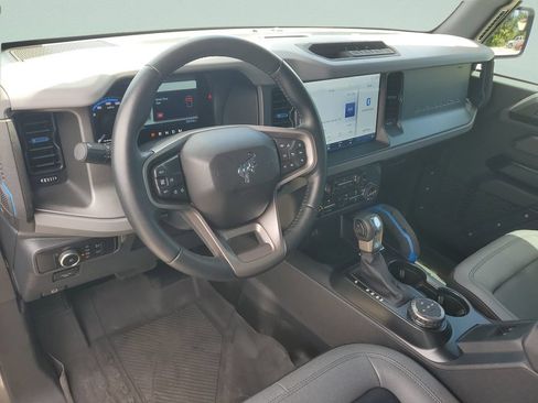 Used 2024 Ford Bronco Black Diamond AWD/4WD image 11