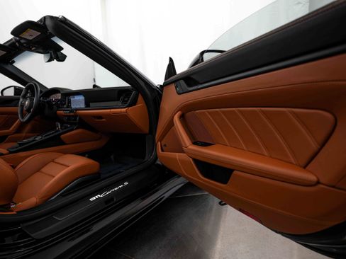 Certified 2026 Porsche 911 Carrera S RWD image 11