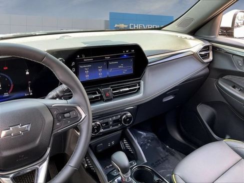 New 2026 Chevrolet TrailBlazer ACTIV w/ Convenience Package FWD image 6