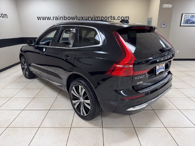 Used 2023 Volvo XC60 B5 Plus w/ Protection Package Premier FWD image 4