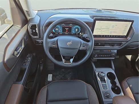 New 2025 Ford Bronco Sport Outer Banks w/ Outer Banks Tech Package+ image 11