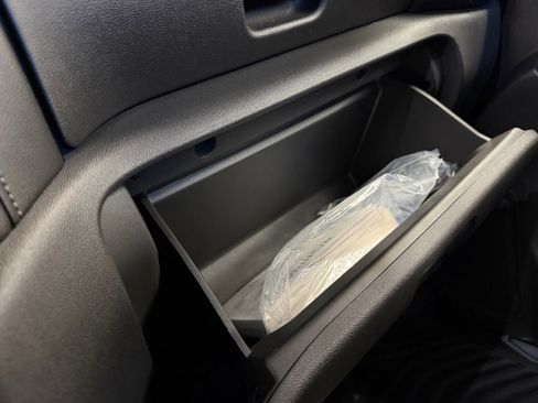 Used 2021 Chevrolet Silverado 1500 RST w/ Z71 Off-Road Package image 37