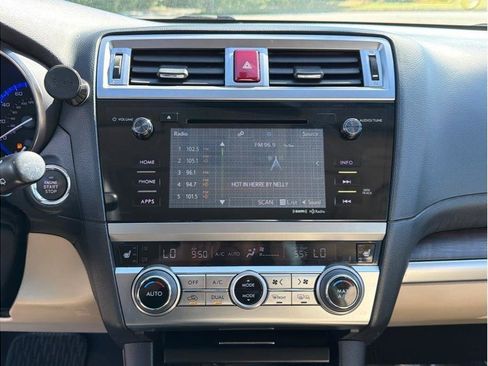 Used 2017 Subaru Outback 2.5i Limited w/ Popular Package #5 image 17