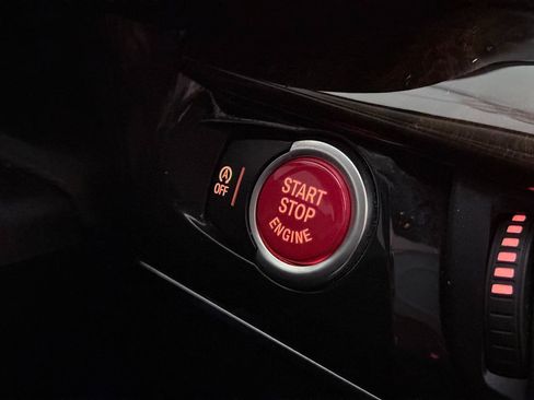 Used 2015 BMW X5 xDrive35i image 40