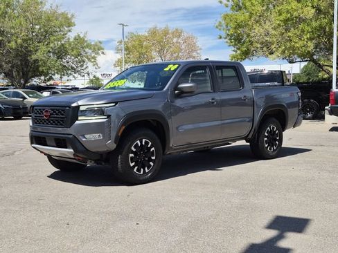 Certified 2024 Nissan Frontier PRO-4X AWD/4WD image 3