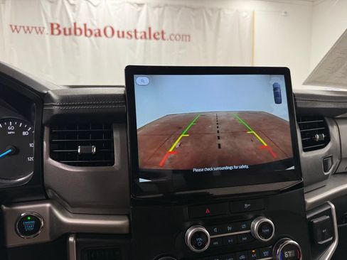Used 2022 Ford Expedition XLT RWD image 14
