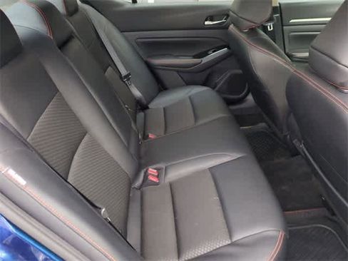 Used 2024 Nissan Altima 2.5 SR image 20